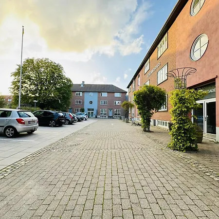 Aday - Cozy And Modern Aalbor